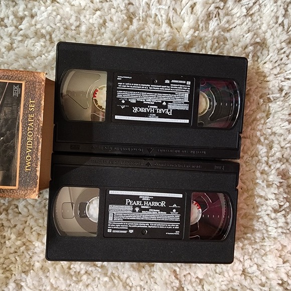 Pearl Harbor‎ VHS 60th Anniversary Commemorative Edition Two Videotape Set - Picture 5 of 6